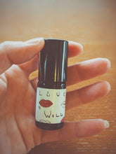 Load image into Gallery viewer, Lovers ♊︎ natural perfume. botanical tarot fragrance. anise and violet. June 2025