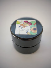 Load image into Gallery viewer, Gardenia and Civet Enfleurage.