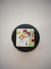 Load image into Gallery viewer, Gardenia, Saffron and Hunza Raisin Enfleurage.