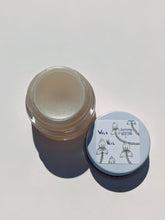 Load image into Gallery viewer, Southern Gothic. enfleurage perfume. florid, haunted. October 2023