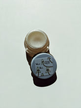 Load image into Gallery viewer, Southern Gothic. enfleurage perfume. florid, haunted. October 2023