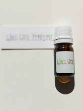 Load image into Gallery viewer, Queen. natural perfume. magnolia carrot cake musk. December 2024