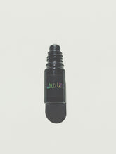 Load image into Gallery viewer, Juhi Soliflore. Concentrated Jasminum auriculatum natural perfume with in house aromatic extracts. heavy, indolic gardenia scent with intriguing alligator juniper forenotes. October 2023