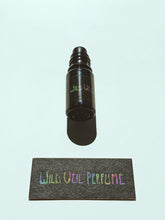 Load image into Gallery viewer, Taurus Moon ♉︎ natural perfume. warm spicy, woodsy, animalic, musk. May 2023