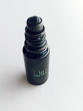 Load image into Gallery viewer, RERELEASE: original Scorpio ♏︎ natural zodiac perfume. Jasmine grandiflorum, Mysore white sandalwood, amber, dark patchouli, wild Sicilian, Dominican, Tunisian, De Luz, and Vermont oranges. April 2024