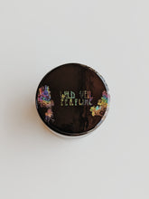 Load image into Gallery viewer, Narcissus and Assam Agarwood Enfleurage.