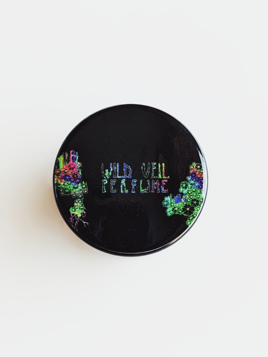 Mossy. Natural perfume fixative. Moss base notes. Wild Veil