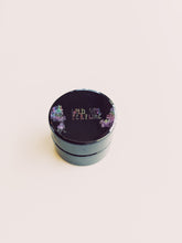 Load image into Gallery viewer, Venus ♀ natural perfume. salted amber, tea and rose powder. July 2024