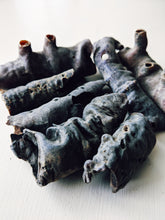 Load image into Gallery viewer, Gardenia, Wild Poplar Bud and Bushman Candle Enfleurage.