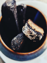 Load image into Gallery viewer, Palo Santo Smoke Enfleurage. August 2022