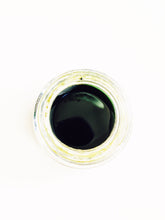 Load image into Gallery viewer, Grass. Natural perfume fixative by Wild Veil. Grassy base notes.