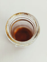 Load image into Gallery viewer, Hive. Natural perfume fixative.