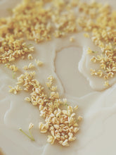 Load image into Gallery viewer, Osmanthus Enfleurage.