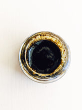 Load image into Gallery viewer, Pu-erh Soliflore. organic tea perfume. July 2022