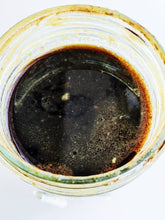 Load image into Gallery viewer, Peony and Balsam Poplar Bud Enfleurage.