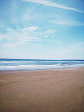 Load image into Gallery viewer, Oceanic Sample Set: 8 Natural Perfumes and Colognes. Wild Veil liquid fragrances. Gift set.