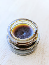 Load image into Gallery viewer, Kykeonta. solid perfume. cadamba, mountain wool, zahidi dates, bitter black tea, mediterranean herbs. October 2022