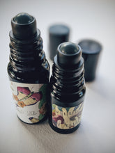 Load image into Gallery viewer, Gothic Amber. natural perfume. Dark amber fit for bayous, lace chokers, sterling heart lockets, black cameos, and tasseomancy. October 2024