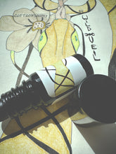 Load image into Gallery viewer, Cottonmouth. botanical perfume from long term tinctures. jasmine rice, cognac, lapsang souchong, lanolin, roses, incense, henna, rock musk. January 2022