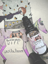 Load image into Gallery viewer, Bluebeard's Wife. natural perfume. saffron powder, peaches, roses, frangipani & ylang. January 2023