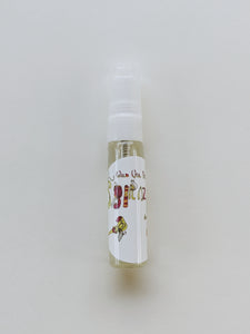 Suikazura (June 2021). Pink and Yellow Honeysuckle Enfleurage Extrait. Organic honeysuckle perfume. Biodynamic