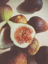 Load image into Gallery viewer, Fig Milk. F/W 2026 natural perfume. Kadota + Desert King.