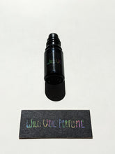 Load image into Gallery viewer, Nuummite. natural fragrance. bushman candle, black hojari, incienso peru, copal