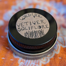 Load image into Gallery viewer, Vetiver Soliflore. single note vetyver solid perfume