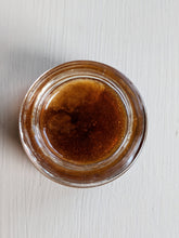 Load image into Gallery viewer, Rooibos Tea Soliflore. single note honeybush perfume