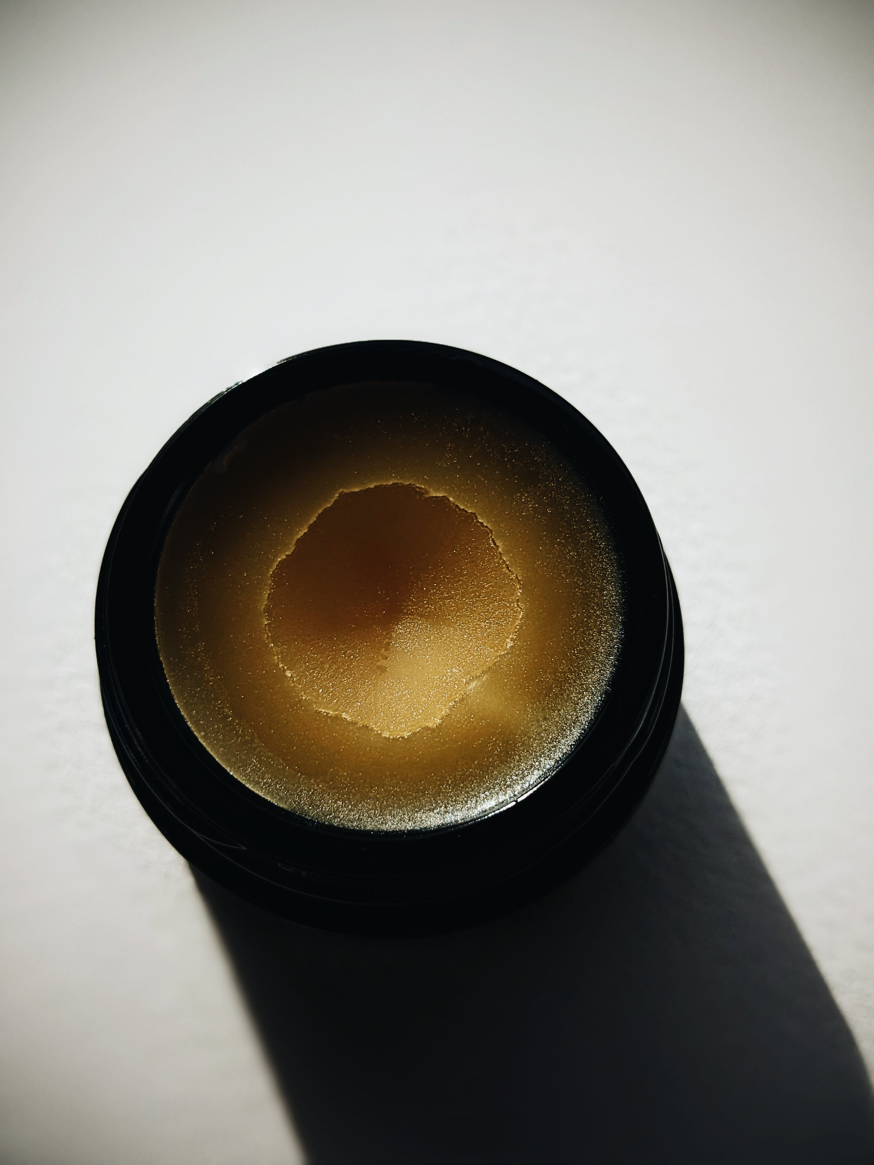 Animalic. Natural perfume fixative by Wild Veil.