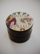 Verdubrume. solid perfume. black wool, white spruce, pacific northwest beehive glue, whisper smoke, mirror flower. September 2022